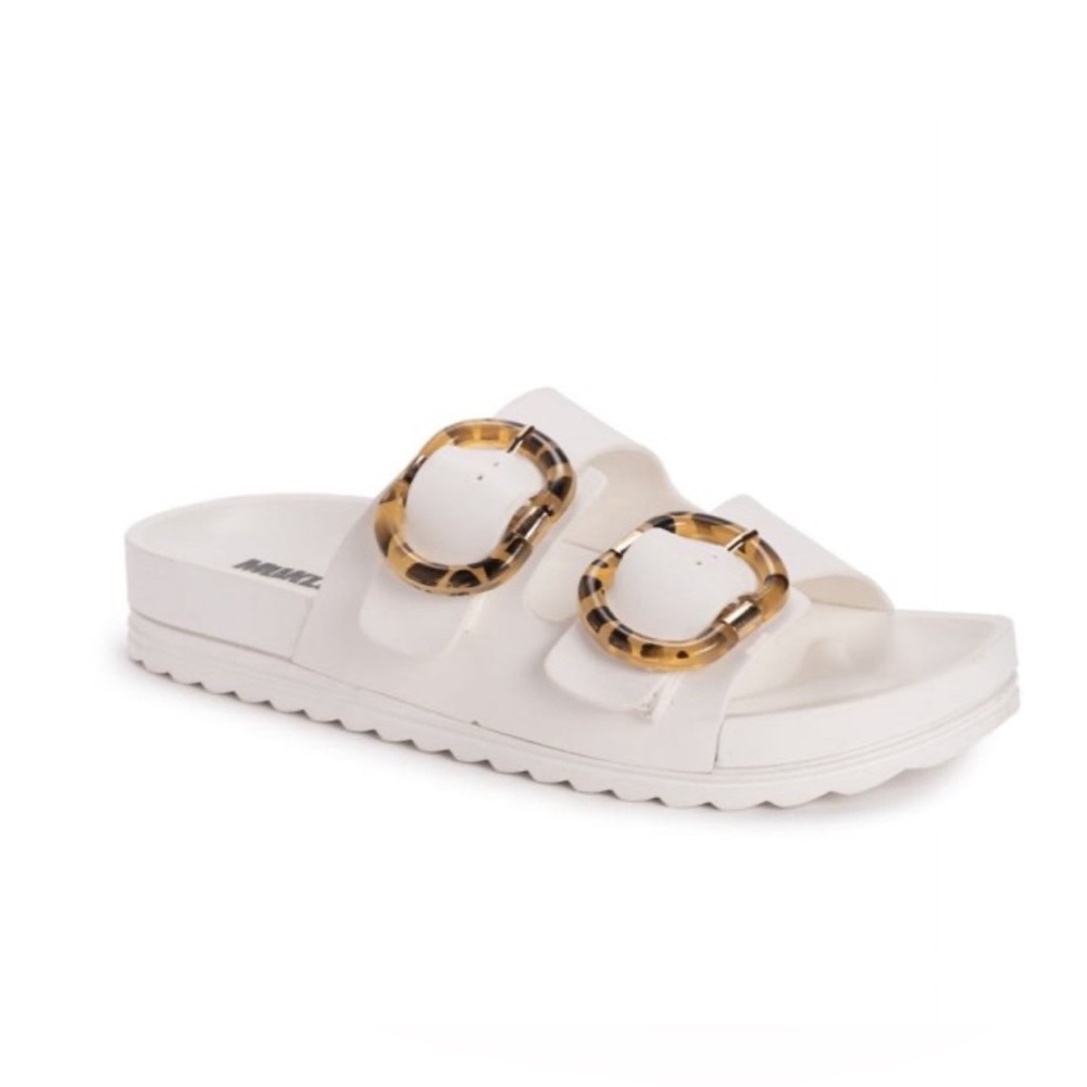 MUK LUKS - Women's Grand Cayman Sandals - White - size 11 - new